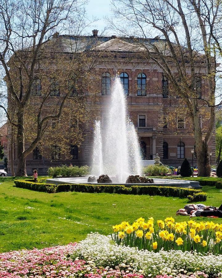 Sedaki Apartments In The Center Of Zagreb Exterior foto