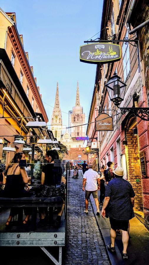 Sedaki Apartments In The Center Of Zagreb Exterior foto
