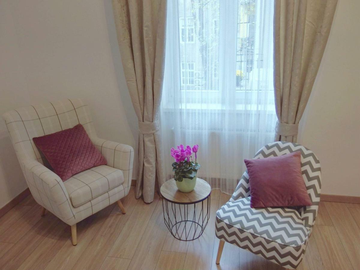 Sedaki Apartments In The Center Of Zagreb Exterior foto